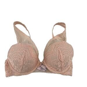 Victoria's Secret Bra Size 32C Lace Dream Angels Push-up Pink Underwire